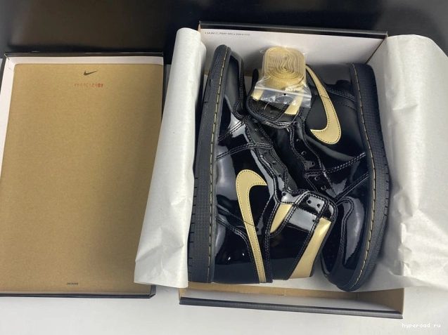 GOLD AIR 1 BLACK HIGH (2020) JORDAN 555088-032 METALLIC RETRO 1020